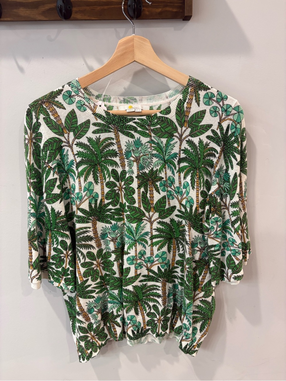 Boden Green Palm Print Linen/Cotton Blend Top